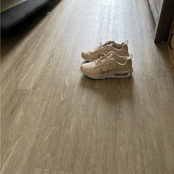 Nike Light Tan Air Max Sneakers - Picture 1 of 2